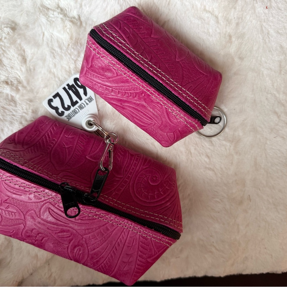 Holy Cow NEW med &small Buckaroo Set $90 Pink Embossed